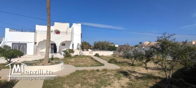 Villa plus studio independant A Djerba Midoun