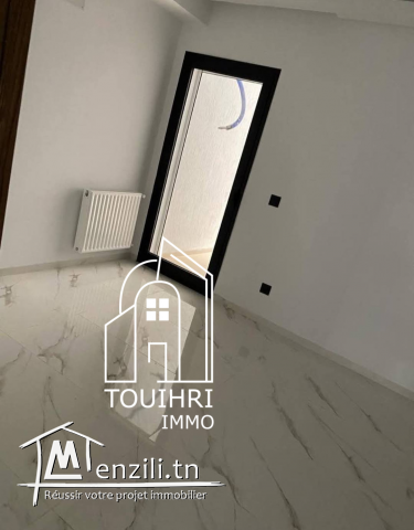 Appartement s+2 a laouina palmerais