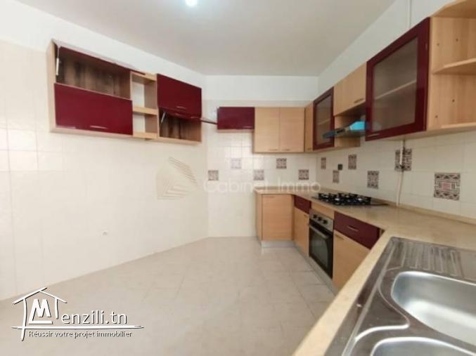 Vente S3 au 1er étage à l'Aouina