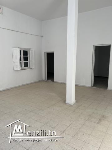 للبيع منزل كبير بالزهروني