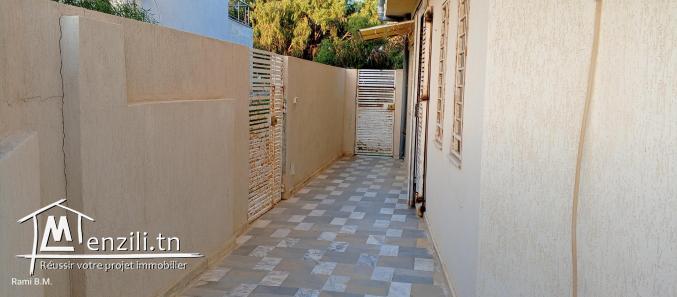 Un appartement S+1 à Raoued plage limite Gammarth