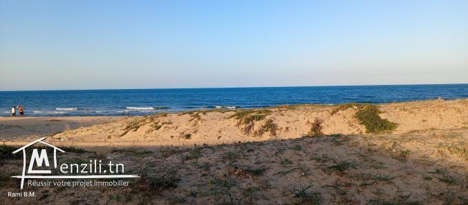 Un appartement S+1 à Raoued plage limite Gammarth
