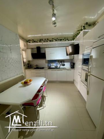 Appartement S+3 hedi nouira