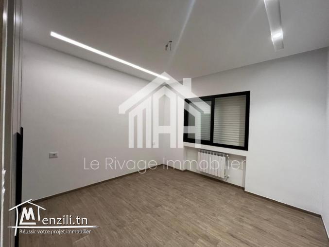 appartement de 150 m2 à Ain Zaghouan nord