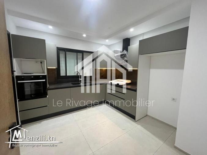 appartement de 150 m2 à Ain Zaghouan nord