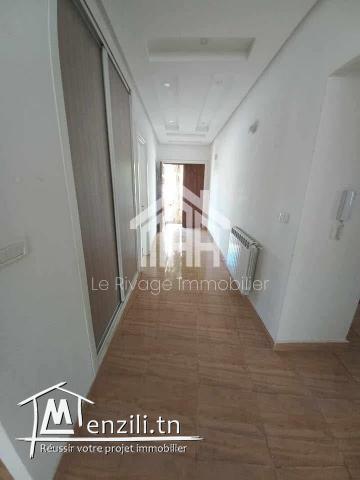 une villa de luxe à louer  à la marsa