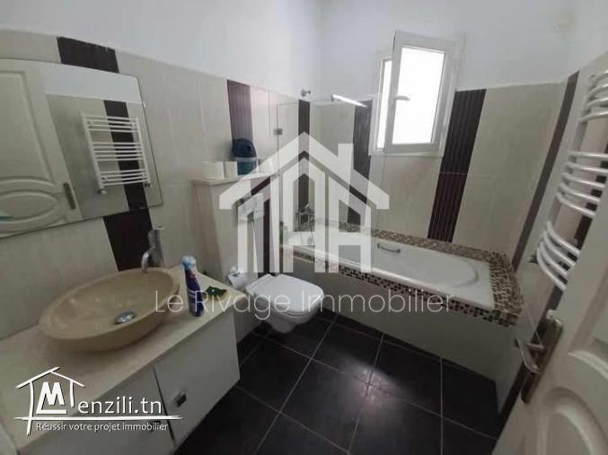 une villa de luxe à louer  à la marsa