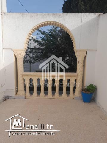 un étage de villa à carthage