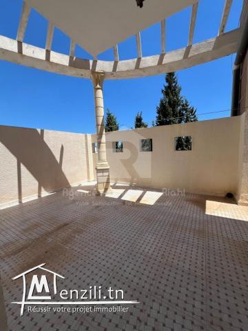 À LOUER | Appartement S+2 non meublé à Cité Ezahra – Bouhsina