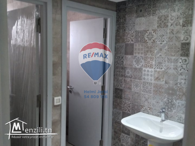 Open space à usage bureautique au Lac3