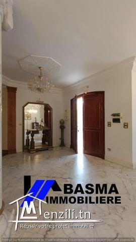Une superbe villa à vendre situé à sahloul 2
