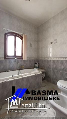 Une superbe villa à vendre situé à sahloul 2