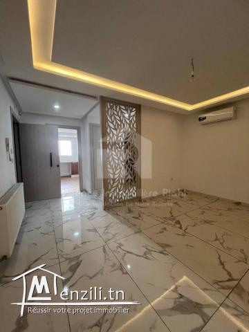 A VENDRE un appartement S+2 situé à sahloul 4