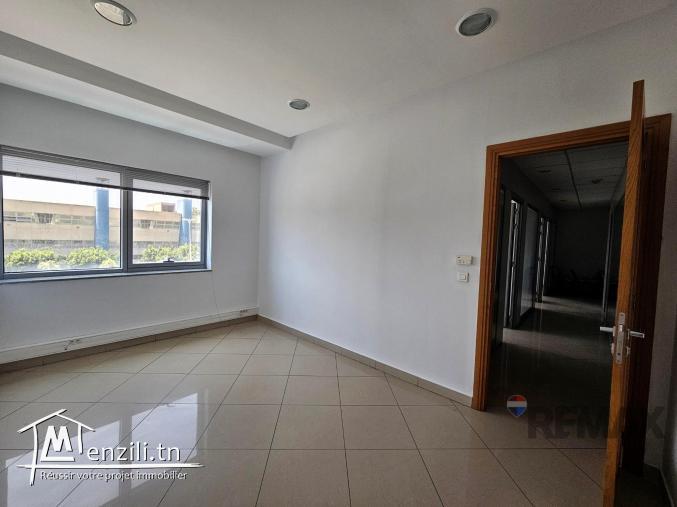 Location – Bureau H4 au centre Urban Nord