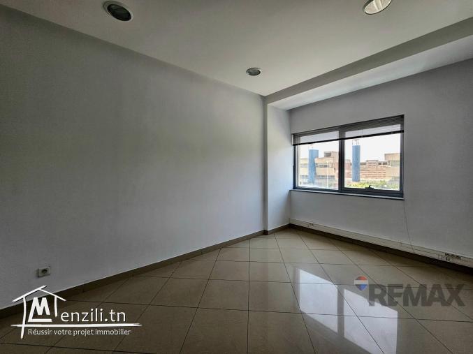 Location – Bureau H4 au centre Urban Nord