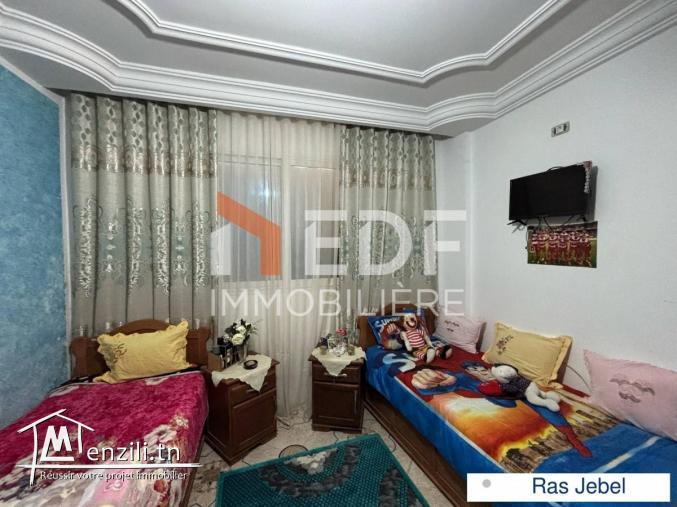 A Vendre chic Appartement style américain Ras Jebel