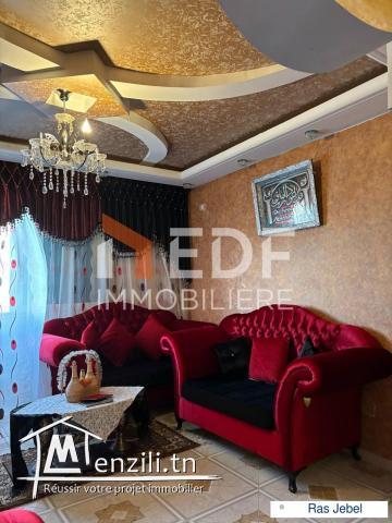 A Vendre chic Appartement style américain Ras Jebel