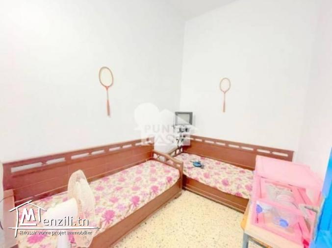 Maison Indépendante à Vendre – Monastir en Première Position de la Mer