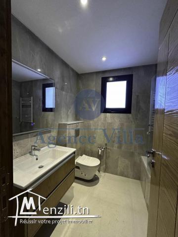 un appartement de 120 m2 à la soukra