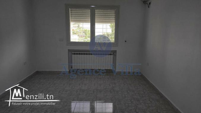 app a louer   à la soukra