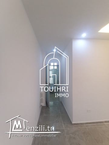 RDC maison s+2 a la golf soukra