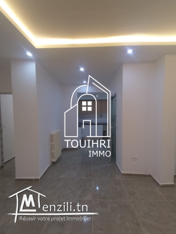 RDC maison s+2 a la soukra