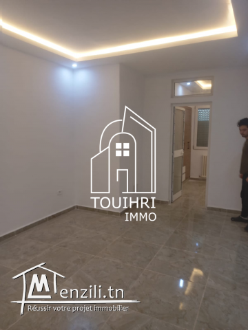 RDC maison s+2 a la soukra