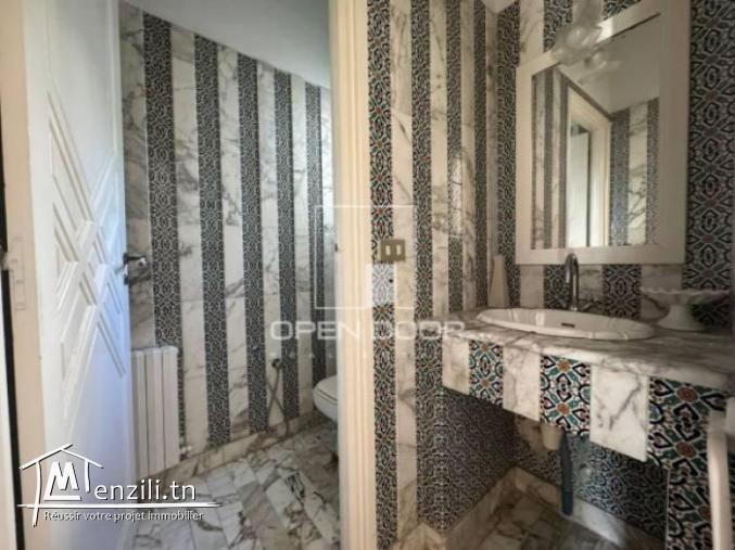 Villa avec piscine à louer Marsa Les Pins