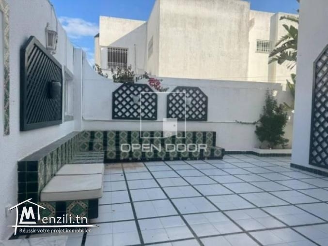 Villa avec piscine à louer Marsa Les Pins