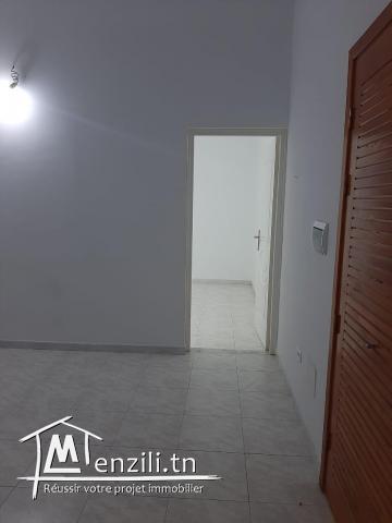 À louer app S+1 à la Goulette