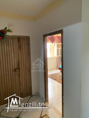 Belle maison S+2 avec jardin à Hammamet Sud à vendre 51355351