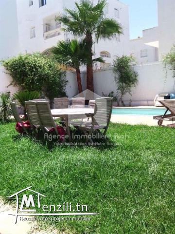 À LOUER (Court Durée) | Villa S+6 Pied dans l'Eau – Chatt Meriem, Sousse