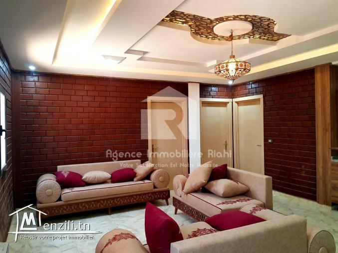 À LOUER (Par Jour) – Complexe de 4 Appartements S+2 avec Piscine Commune à Soviva – Kantaoui