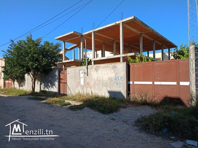 Villa en Construction à Borj Touil - Opportunité Unique à Personnaliser !