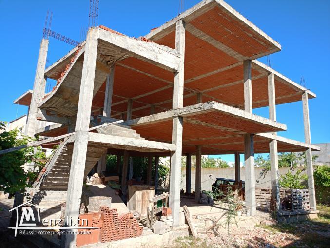 Villa en Construction à Borj Touil - Opportunité Unique à Personnaliser !