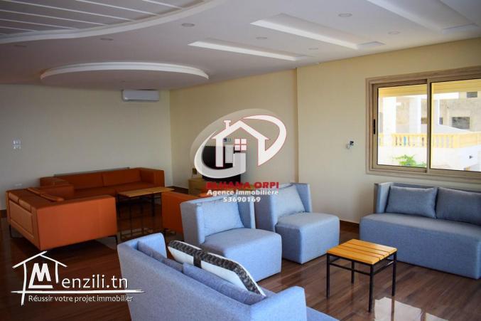 château front de mer 1ère étage pour vacance à rejiche mahdia