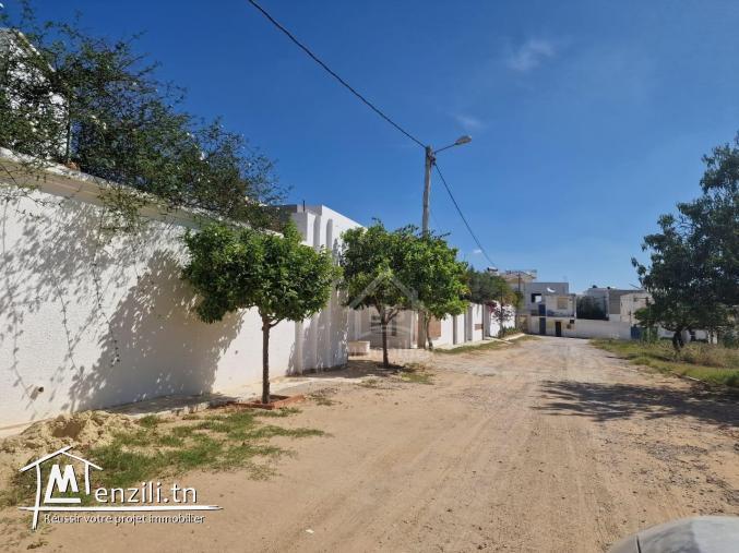 Terrain clôtué de 250 m² à Mrezga à vendre 51355351