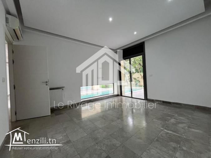 une spacieuse villa S5 avec piscine