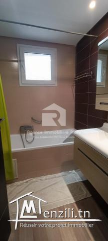  À LOUER (Courte Durée) – Appartement S+2 Meublé Pied dans l’Eau à Hammam Sousse