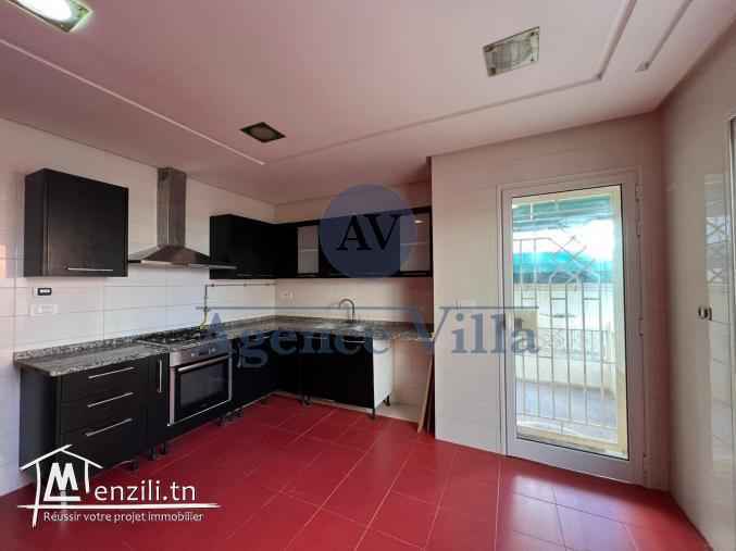 un appartement s3 à jardin de Carthage