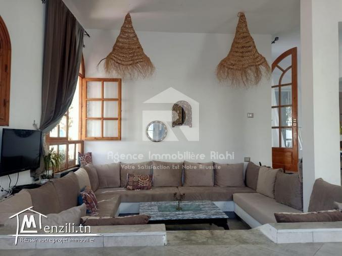 À LOUER (Courte Durée) | Villa S+3 avec Piscine & Jacuzzi | Akouda – Campagne de Sousse