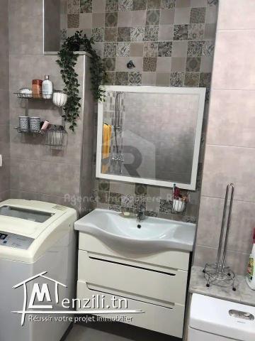 À LOUER (PAR JOUR) – Appartement S+1 Meublé | Khzema Est, Zone Touristique