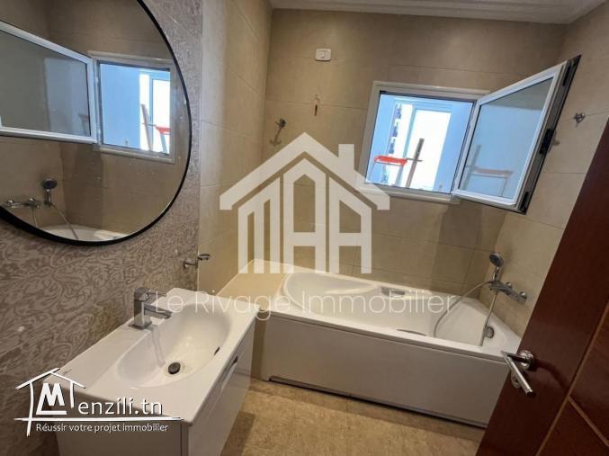 un grand appartement S2