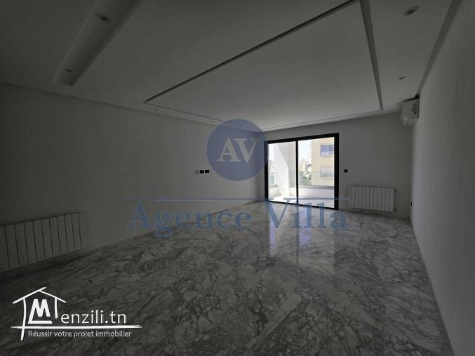 un bel appartement s2 aux jardins de carthage