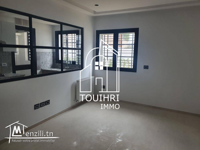 Un Appartement s1 a la parc soukra