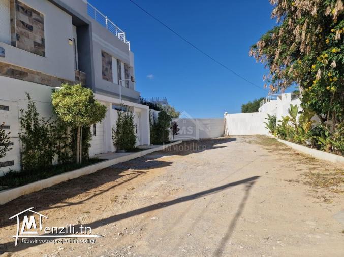 Terrain clôtué de 520 m² à Mrezga à vendre 51355351