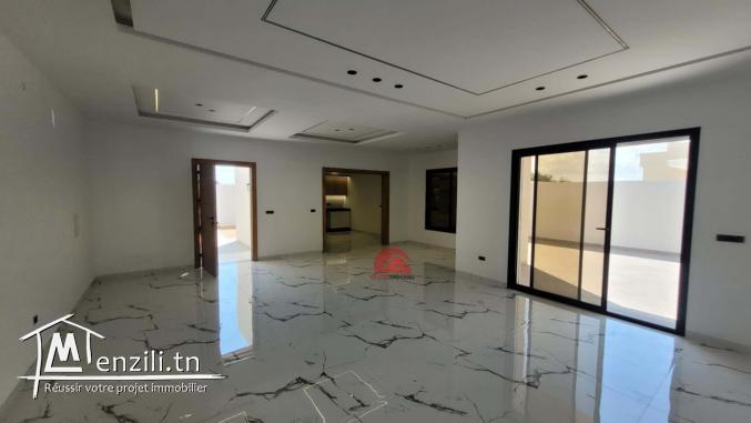 VILLA DE PLAIN-PIED AVEC PISCINE À HOUMT SOUK DJERBA ZA - RÉF V705