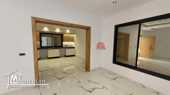 VILLA DE PLAIN-PIED AVEC PISCINE À HOUMT SOUK DJERBA ZA - RÉF V705