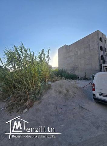 À Vendre: Terrain d’Exception pieds dans l'eau – Chott Meriem