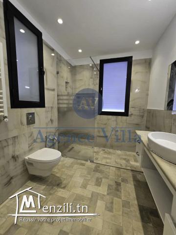 une villa à gammarth avec piscine